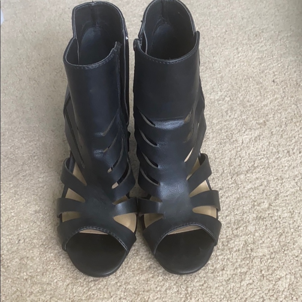 Ana black heels